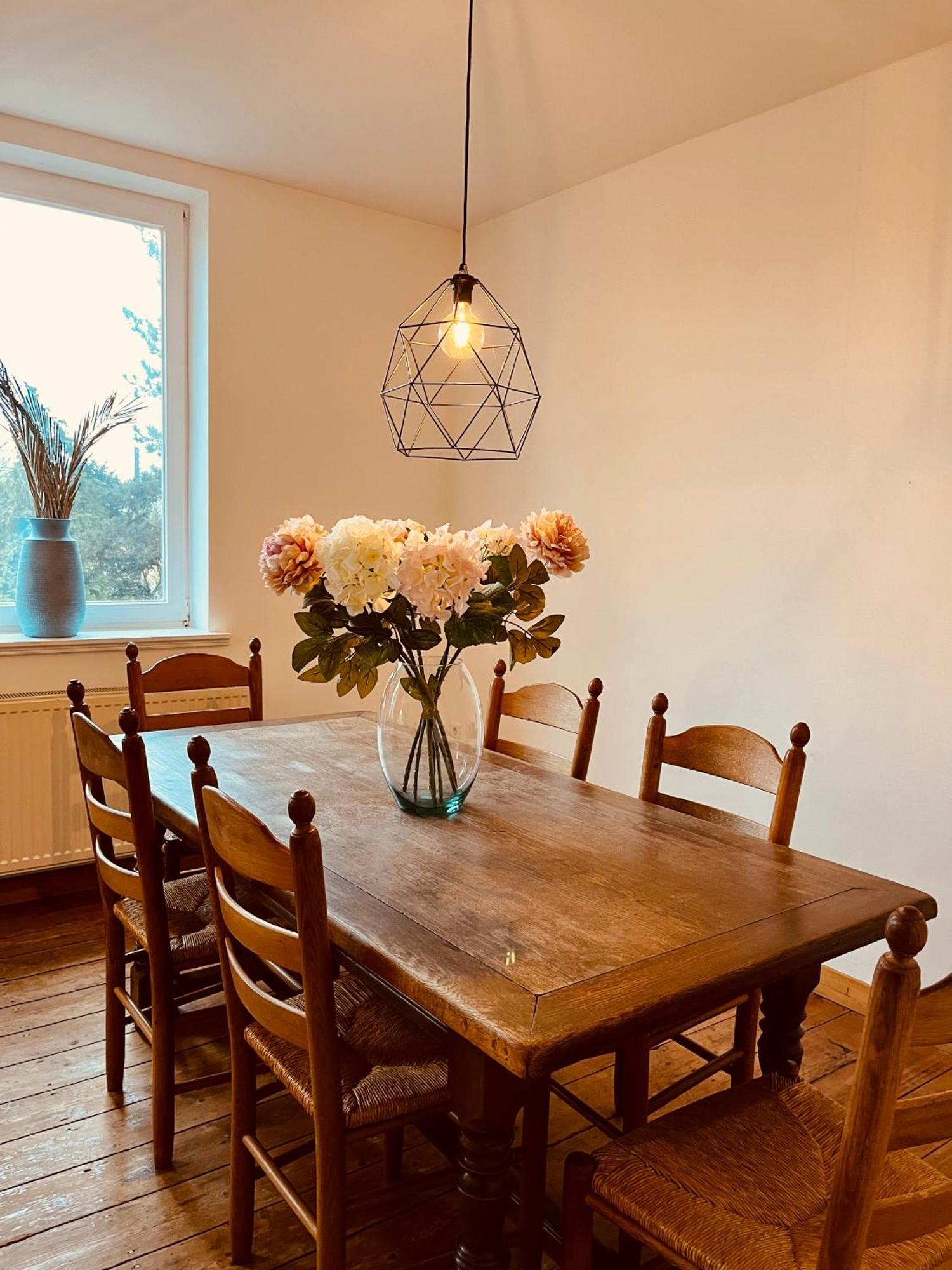 B E D & A G E D E S I G N -Extra Large- Wunderschoene Komplette Wohnung Mit Viel Platz & 4 Schlafzimmer B E D & A G E D E S I G N -Small- Wunderschoenes Zimmer Mit Bad Rechnungserstellung Fuer Geschaeftsreisende & Firmen Hünxe Esterno foto