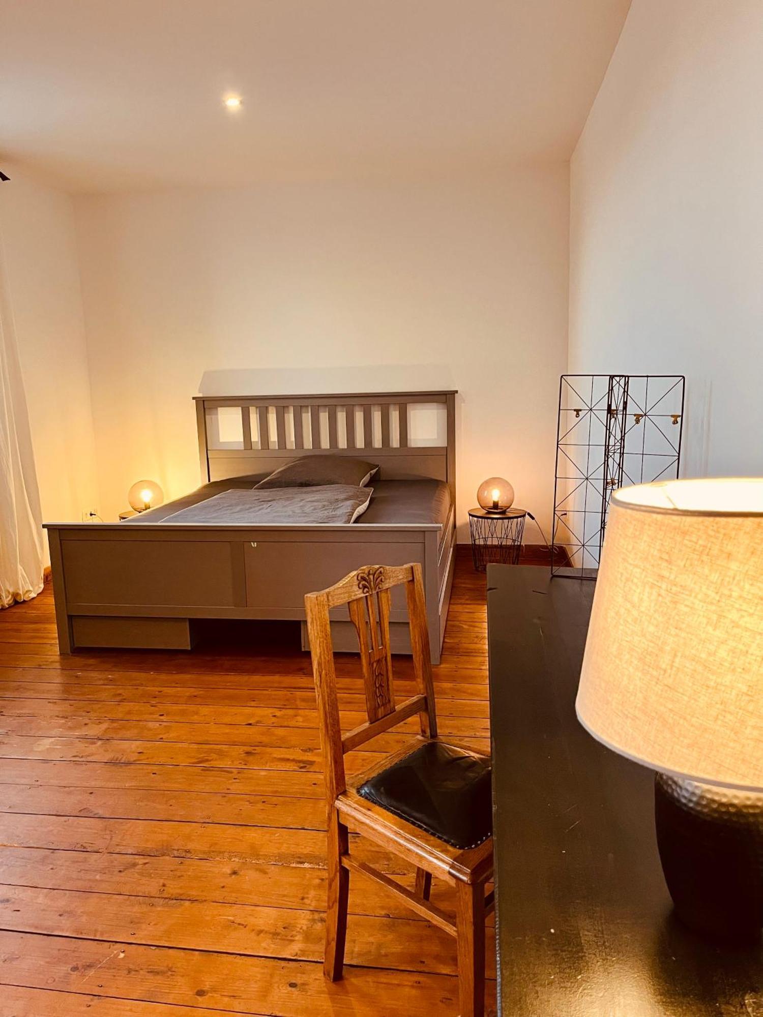 B E D & A G E D E S I G N -Extra Large- Wunderschoene Komplette Wohnung Mit Viel Platz & 4 Schlafzimmer B E D & A G E D E S I G N -Small- Wunderschoenes Zimmer Mit Bad Rechnungserstellung Fuer Geschaeftsreisende & Firmen Hünxe Esterno foto