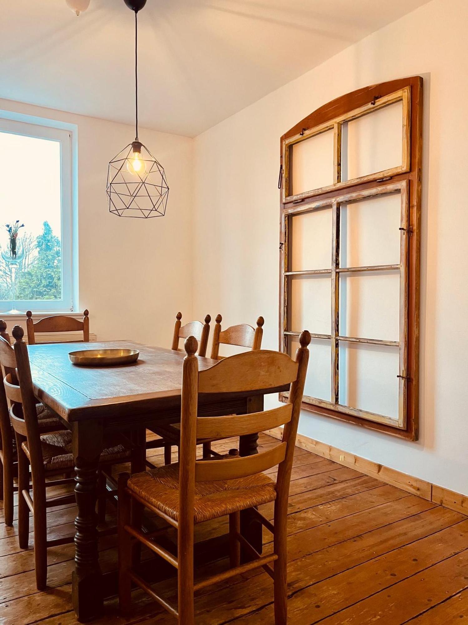 B E D & A G E D E S I G N -Extra Large- Wunderschoene Komplette Wohnung Mit Viel Platz & 4 Schlafzimmer B E D & A G E D E S I G N -Small- Wunderschoenes Zimmer Mit Bad Rechnungserstellung Fuer Geschaeftsreisende & Firmen Hünxe Esterno foto