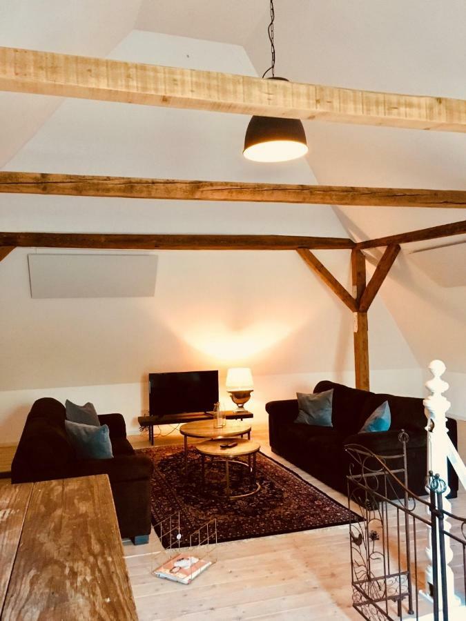 B E D & A G E D E S I G N -Extra Large- Wunderschoene Komplette Wohnung Mit Viel Platz & 4 Schlafzimmer B E D & A G E D E S I G N -Small- Wunderschoenes Zimmer Mit Bad Rechnungserstellung Fuer Geschaeftsreisende & Firmen Hünxe Esterno foto